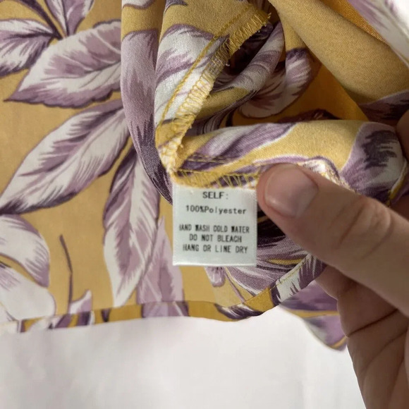 Find Me Plus Blouse Women's 1XL Yellow Floral 3/4 Sleeve Tie Front - Picture 5 of 10